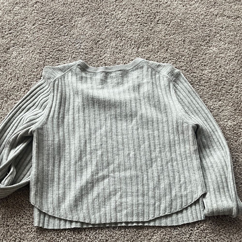 Babaton Light Gray Ribbed Knit Top - Picture 3 of 3